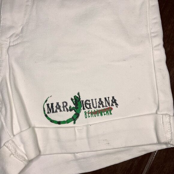 Guess white denim beach resort cuffed shorts sz 27 - Picture 2 of 9